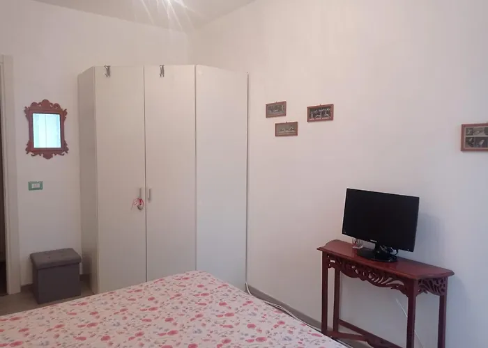 Teatro Degli Etruschi Bed & Breakfast